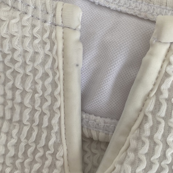 White Ribbed Bikini - Picture 14 of 14
